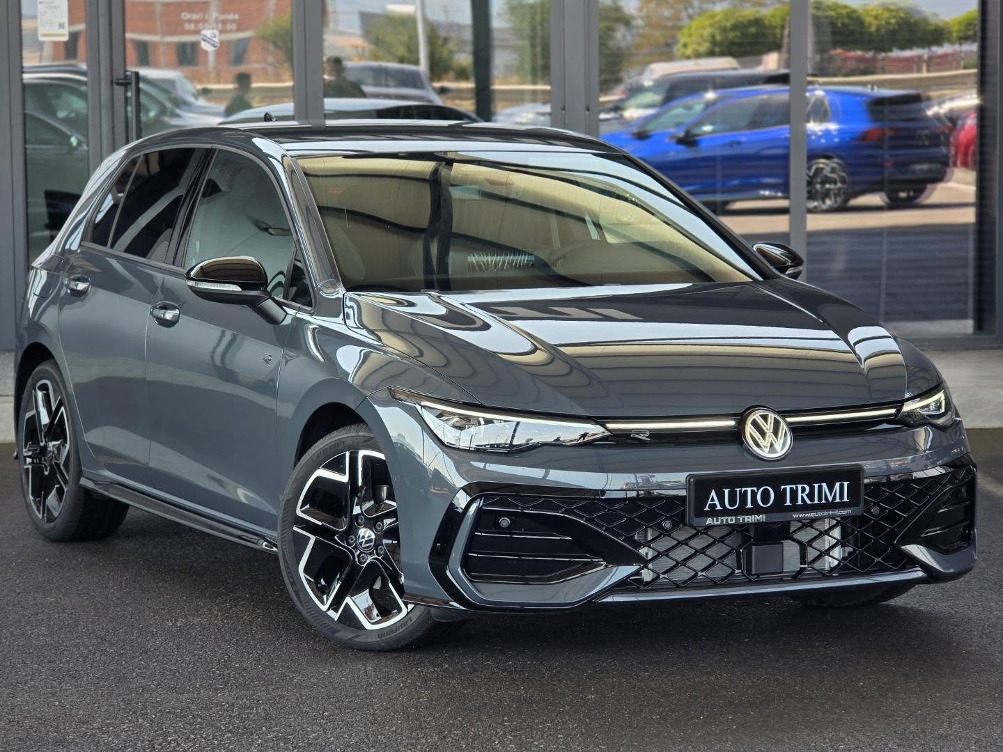 VW GOLF 8.5 TDI R-LINE & BLACK STYLE NEW MODEL