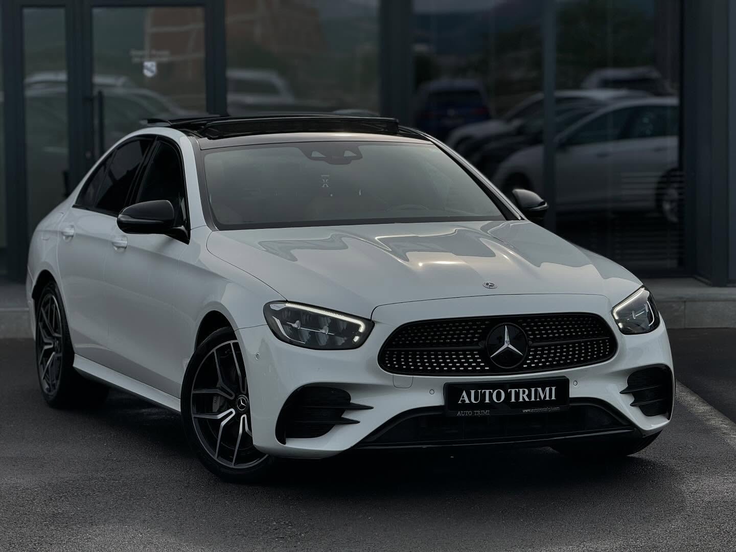 MERCEDES BENZ E400d 4MATIC AMG LINE / 330 PS