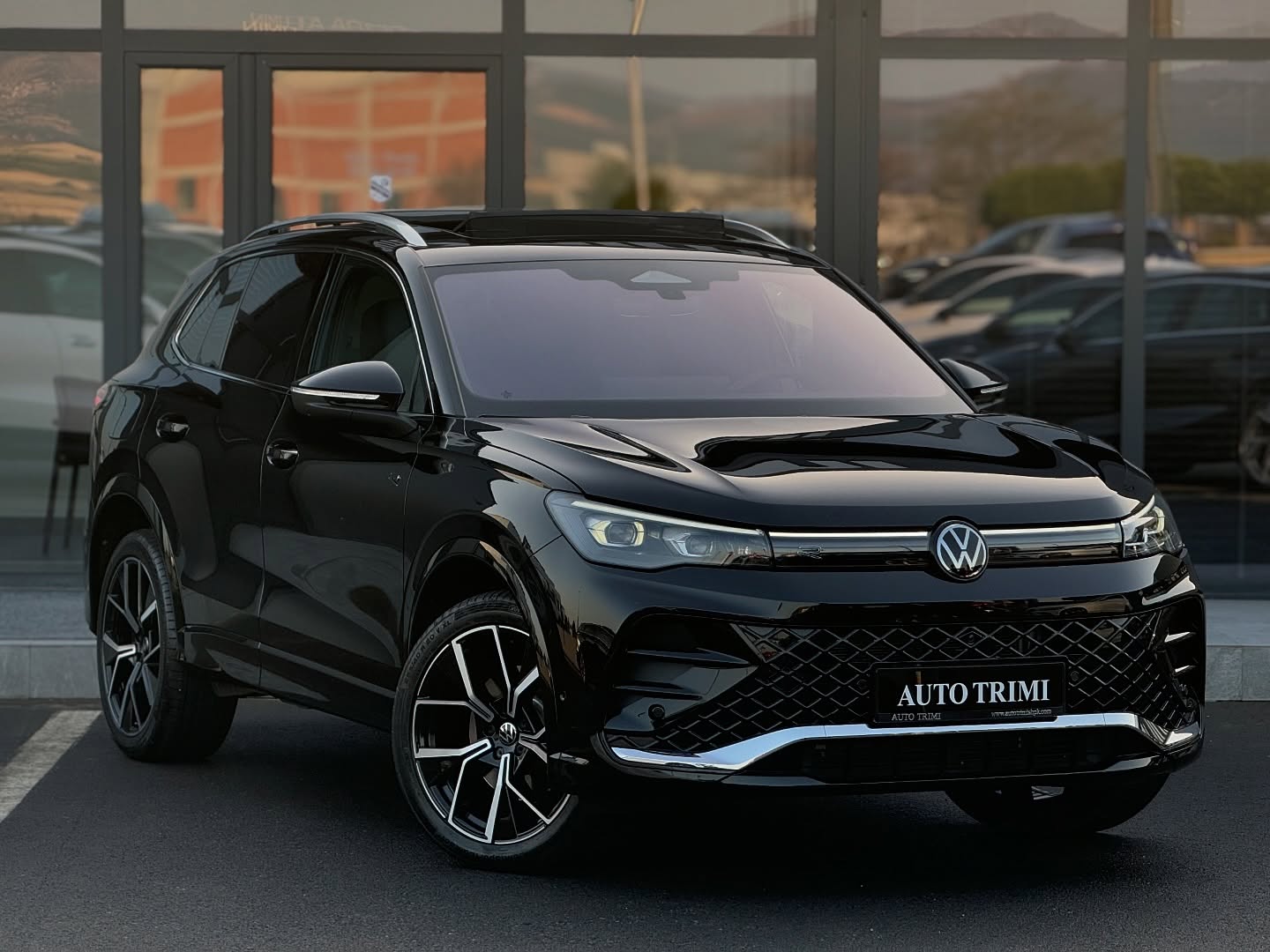 Volkswagen Tiguan R-line 2.0 Tdi Dsg 4 Motion / 200 PS