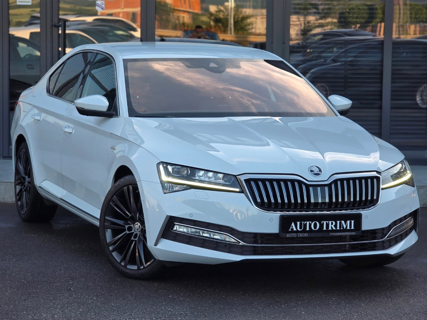 SKODA SUPERB 2.0 TDI DSG 4×4